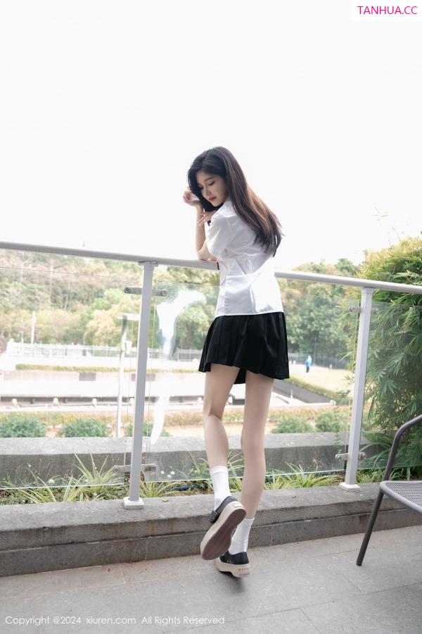 程程程  [XiuRen]高清写真图 2024.06.07 No.8671 程程程- 美腿性感第13张图片